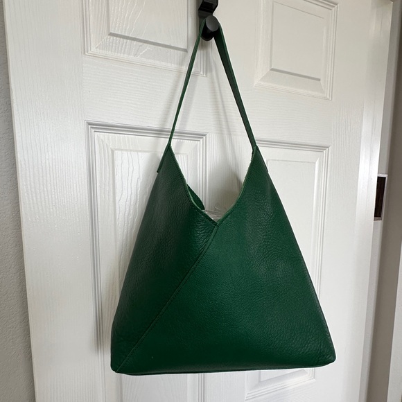 Portland Leather Green Bacalar Naomi Almost Perfect Oversized Leather Bag - Picture 7 of 16